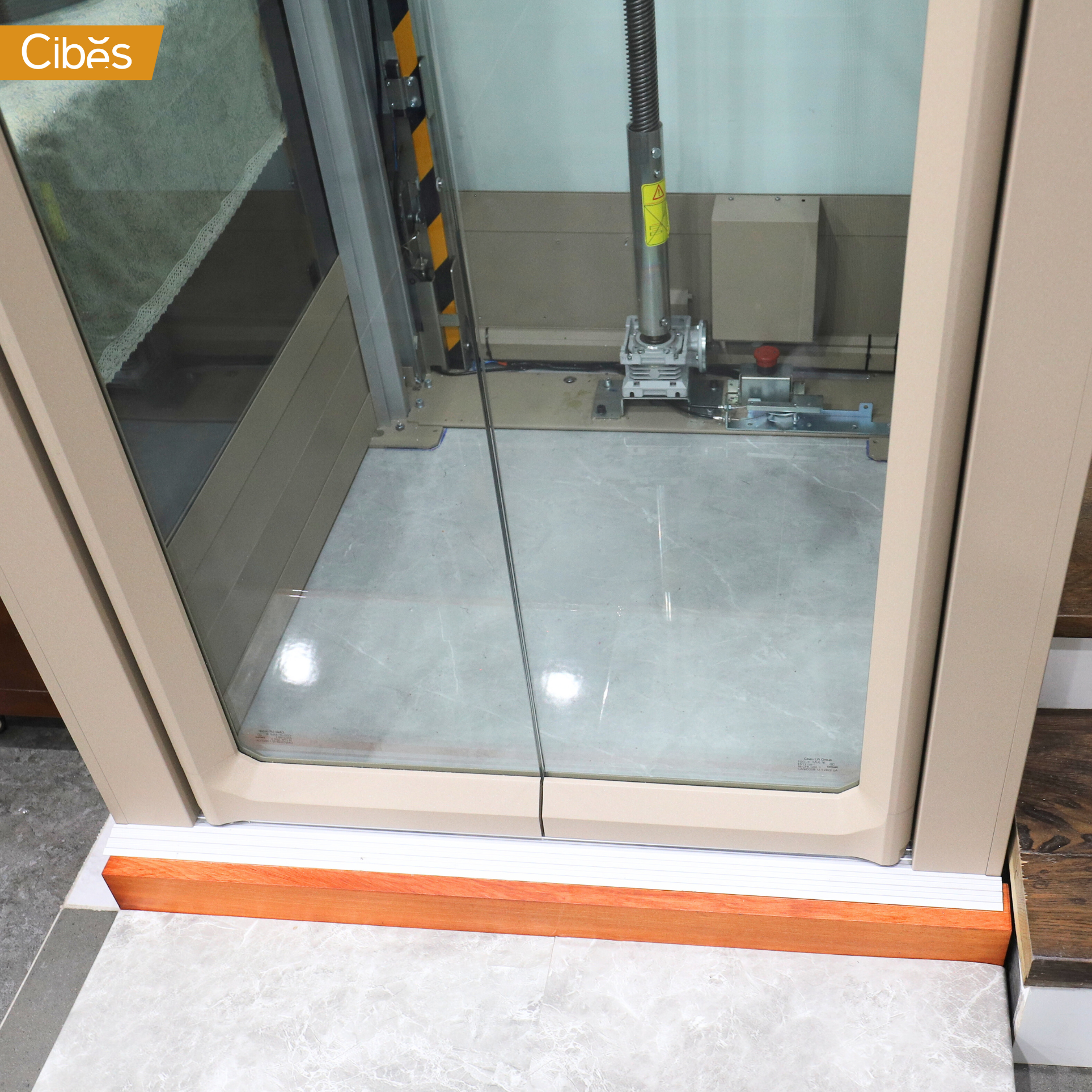 Hố pit âm sàn nông của thang máy gia đình Cibes